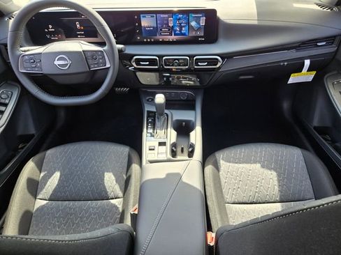 New 2026 Nissan Sentra SV FWD image 8
