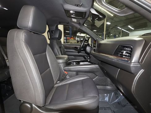 Certified 2025 Chevrolet Tahoe Z71 w/ Comfort Package image 29