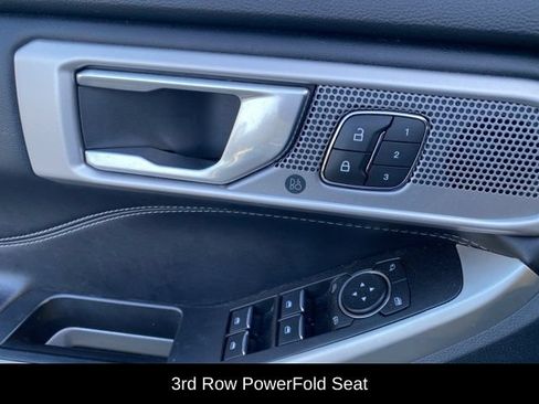 Used 2021 Ford Explorer Limited w/ Hybrid Equipment Group 310A AWD/4WD image 18