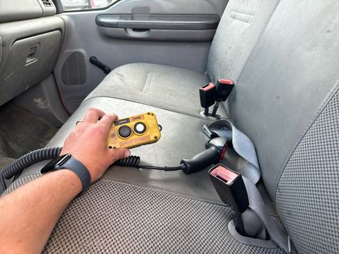 Used 2003 Ford F450 4x4 Regular Cab Super Duty image 12