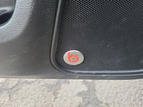 Used 2018 Dodge Charger GT image 13