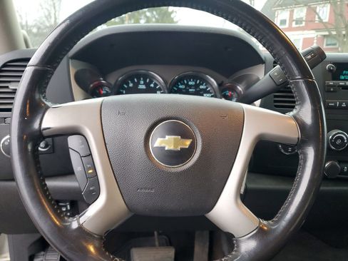 Used 2014 Chevrolet Silverado 2500 LT w/ Suspension Package, Off-Road image 15