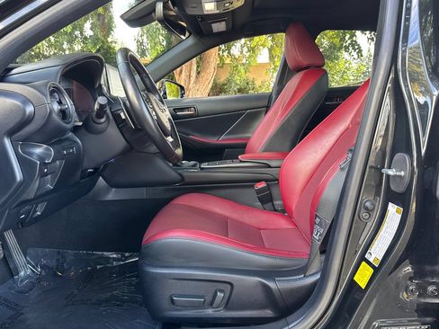 Used 2023 Lexus IS 300 w/ Comfort Package RWD image 10