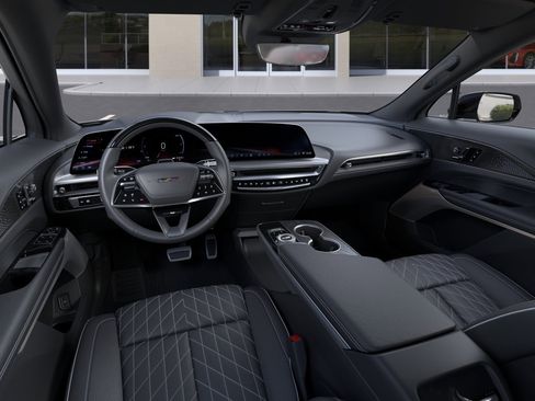 New 2026 Cadillac Lyriq V w/ Exterior Carbon Fiber Package AWD/4WD image 15