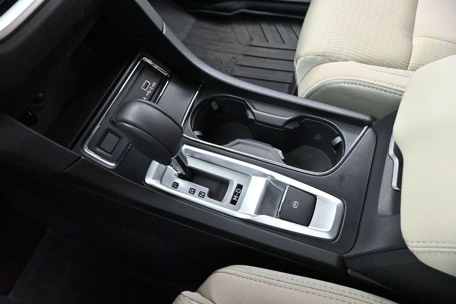 Used 2025 Subaru Ascent Premium w/ Premium Package AWD/4WD image 22