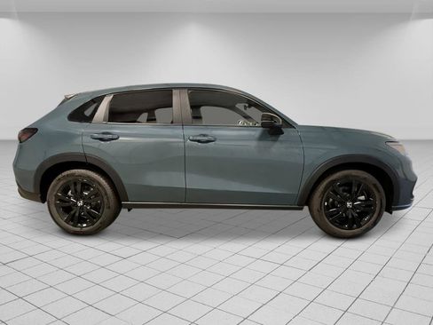 New 2026 Honda HR-V Sport image 8