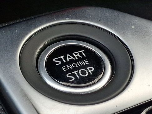 Used 2025 Nissan Sentra SV FWD image 22