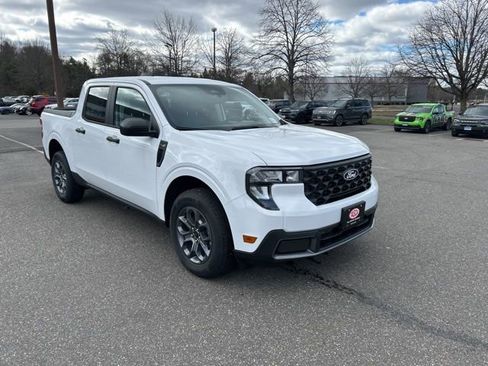 New 2025 Ford Maverick XLT image 1