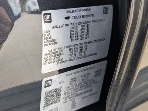 Used 2025 GMC Sierra 1500 Denali AWD/4WD image 34