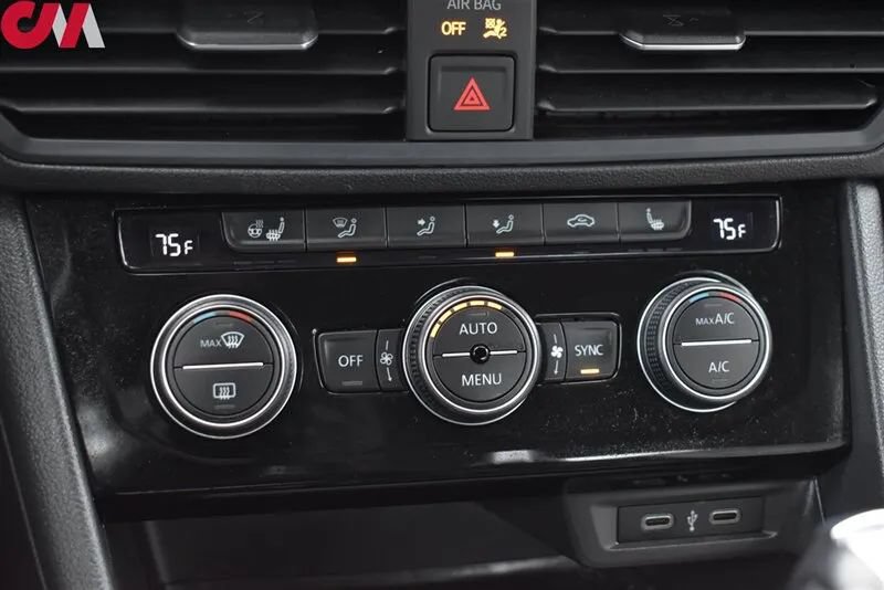Used 2021 Volkswagen Jetta R-Line w/ R-Line Cold Weather Package FWD image 25