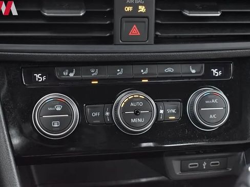 Used 2021 Volkswagen Jetta R-Line w/ R-Line Cold Weather Package FWD image 25