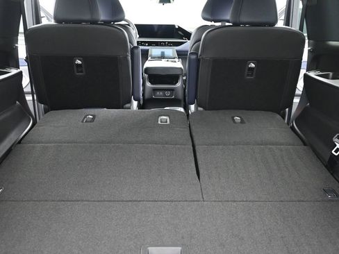 New 2026 INFINITI QX80 4WD w/ Sport Exterior Package image 13