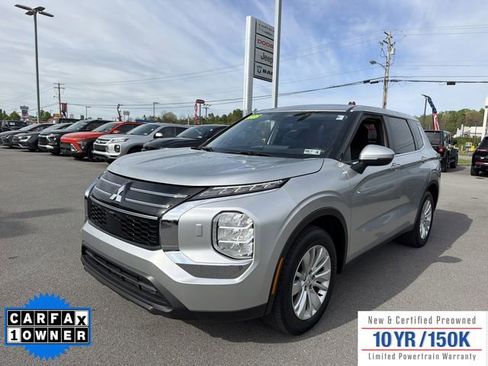 Used 2025 Mitsubishi Outlander ES AWD/4WD image 1