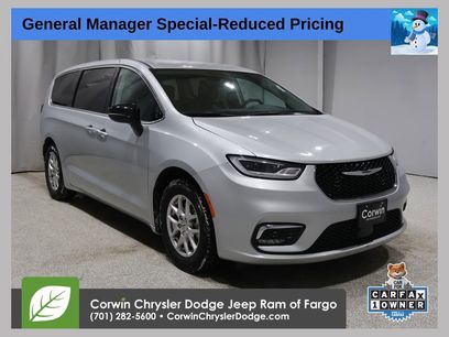 Certified 2024 Chrysler Pacifica Touring-L