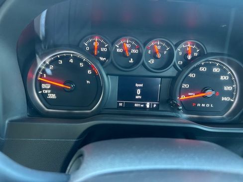 Used 2025 Chevrolet Silverado 1500 W/T RWD image 17