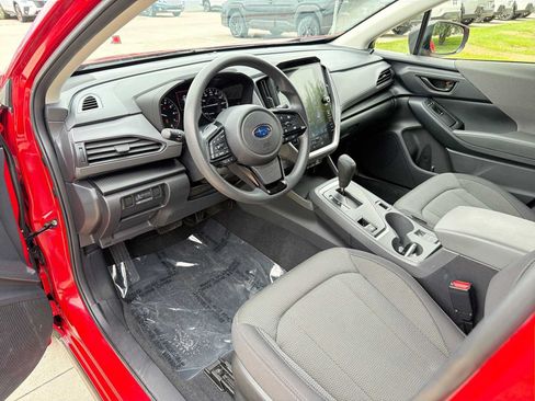 Used 2024 Subaru Crosstrek 2.0i Premium AWD/4WD image 2
