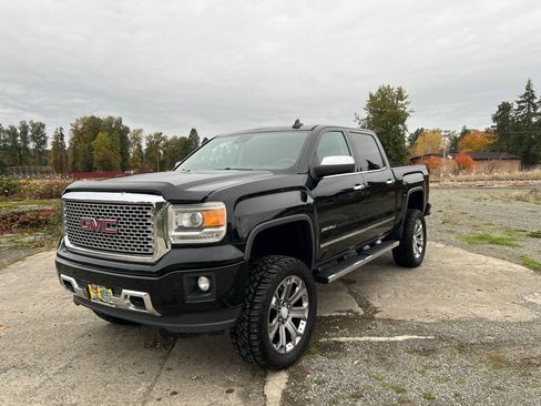 Used 2015 GMC Sierra 1500 Denali w/ Driver Alert Package image 5