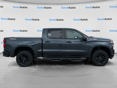 Used 2019 Chevrolet Silverado 1500 LT Trail Boss AWD/4WD image 9