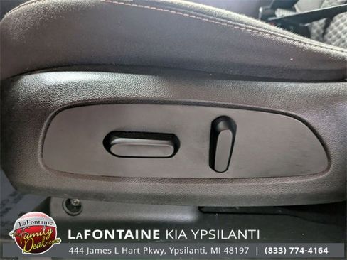 Used 2019 GMC Acadia SLE w/ Driver Alert Package I image 13