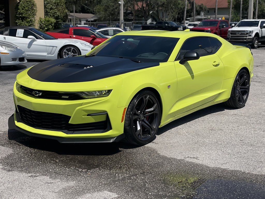 Used 2020 Chevrolet Camaro SS RWD image 20