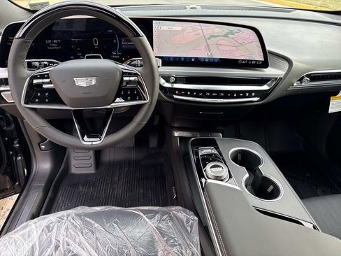 New 2026 Cadillac Lyriq Premium Sport image 10