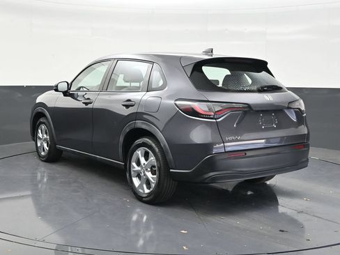 Used 2024 Honda HR-V LX image 3