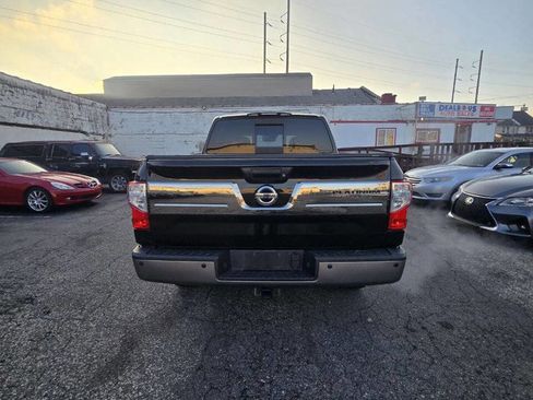 Used 2017 Nissan Titan Platinum Reserve image 5