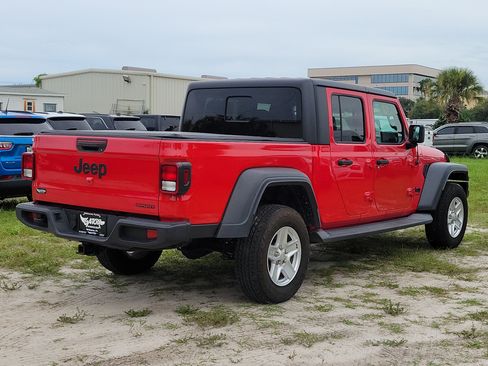Used 2020 Jeep Gladiator Sport w/ Quick Order Package 24S AWD/4WD image 4