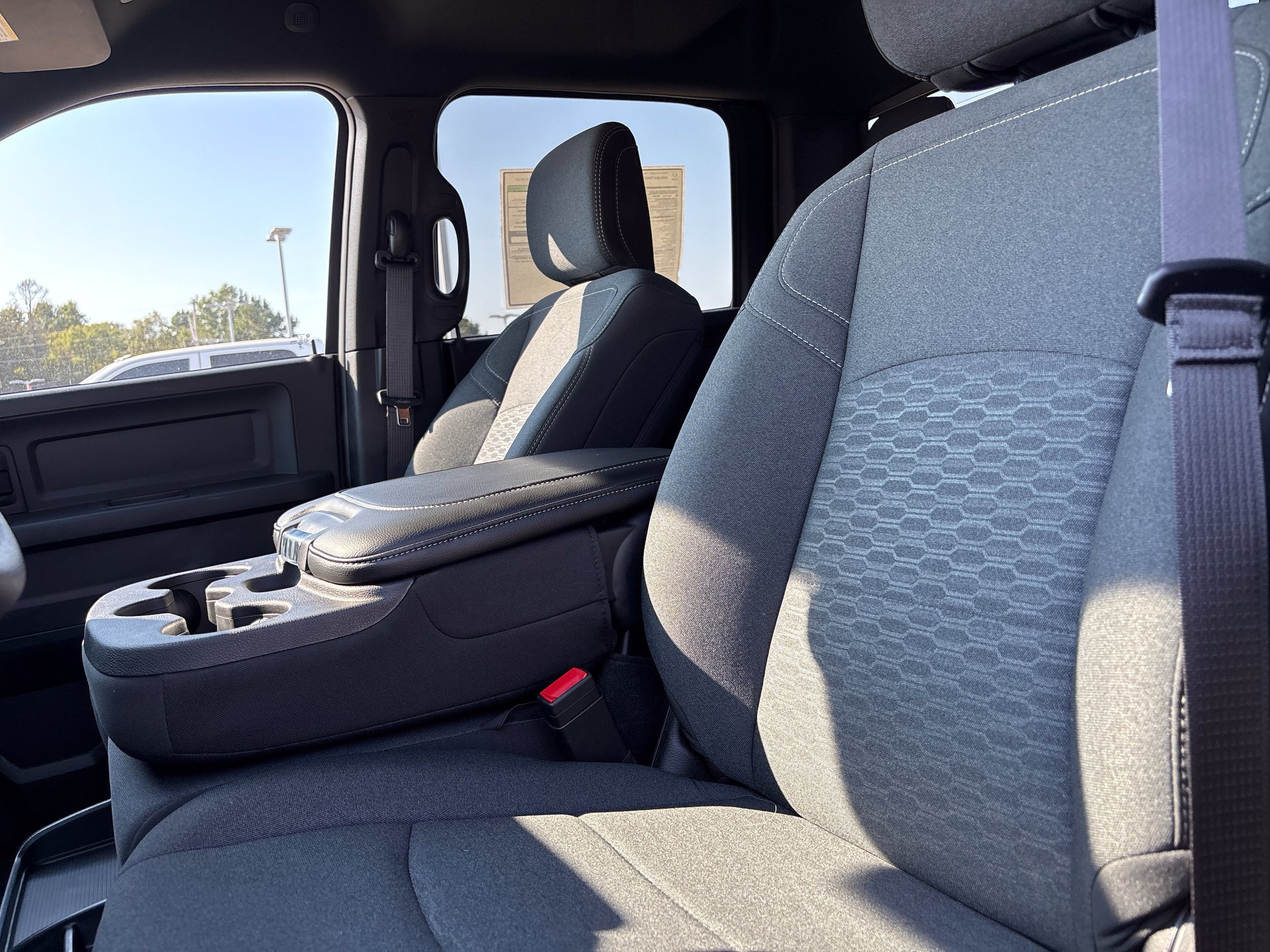 New 2026 RAM 3500 Tradesman AWD/4WD image 31