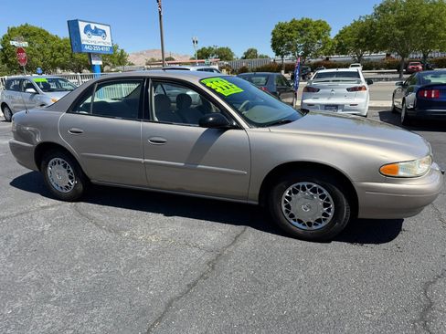 Used 2003 Buick Century Custom w/ Preferred Equipment Group 1SL image 2
