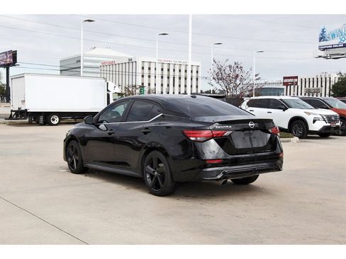 Used 2025 Nissan Sentra SR image 4