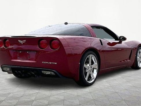 Used 2005 Chevrolet Corvette Coupe w/ Preferred Equipment Group image 5