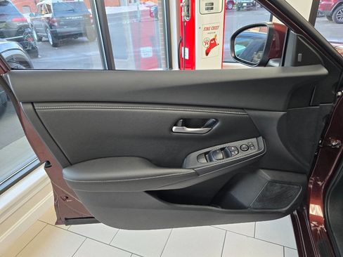 Used 2025 Nissan Sentra SV w/ All-Weather Package image 21