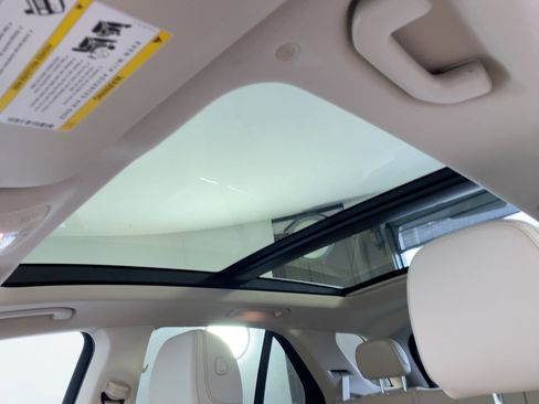 Used 2023 Mercedes-Benz GLE 350 image 12