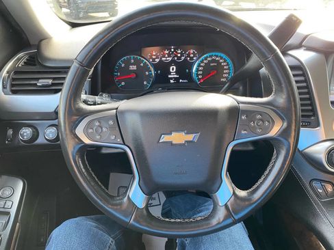 Used 2017 Chevrolet Tahoe LT image 12