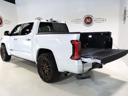 Used 2024 Toyota Tundra Capstone AWD/4WD image 32
