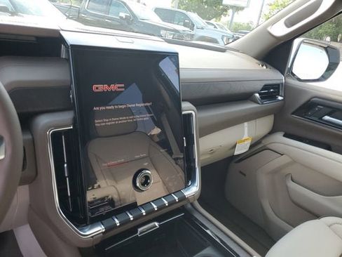 New 2026 GMC Yukon Denali image 26