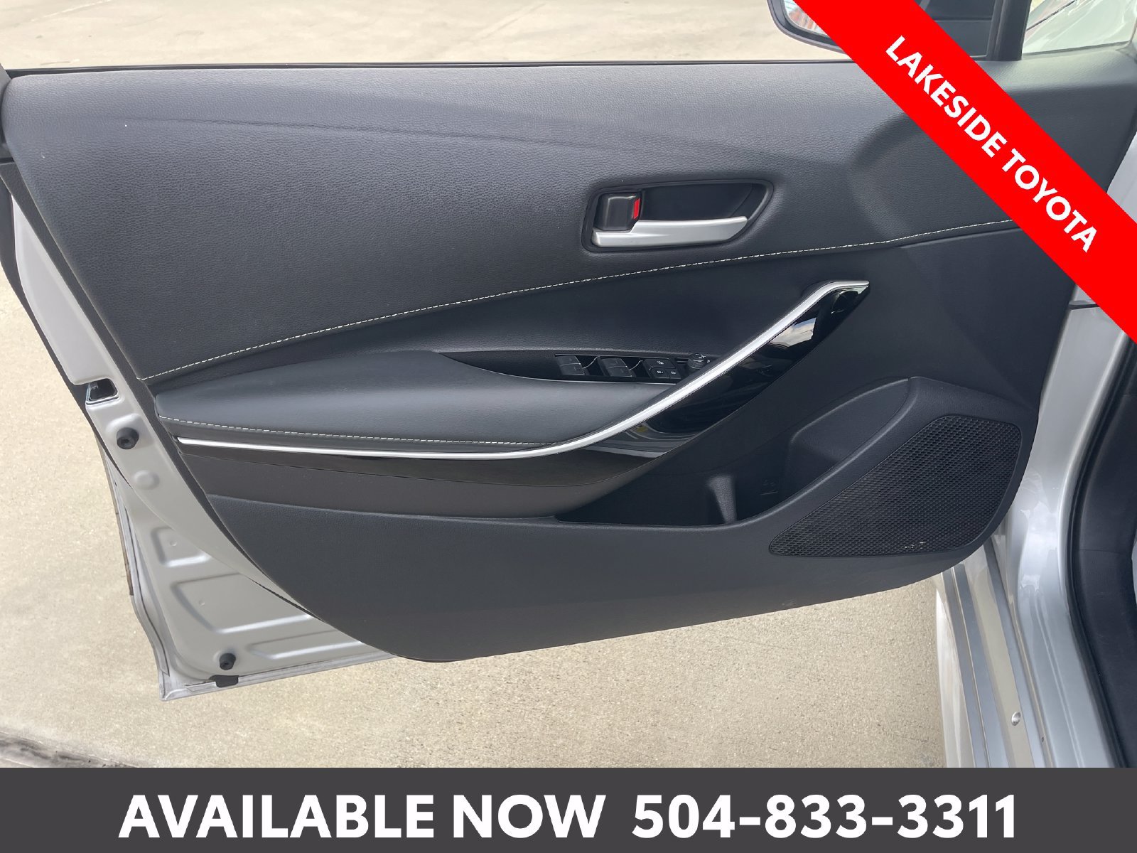 Used 2023 Toyota Corolla XSE FWD image 22