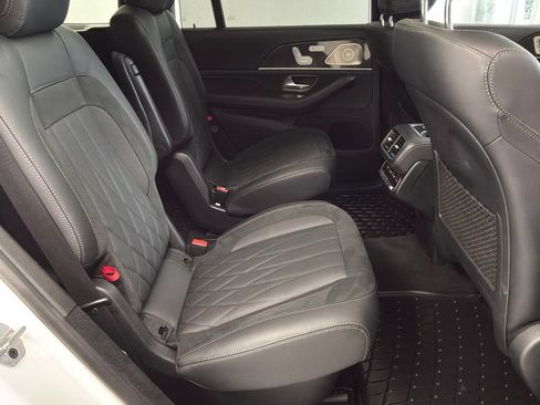 Used 2023 Mercedes-Benz GLS 63 AMG 4MATIC image 30