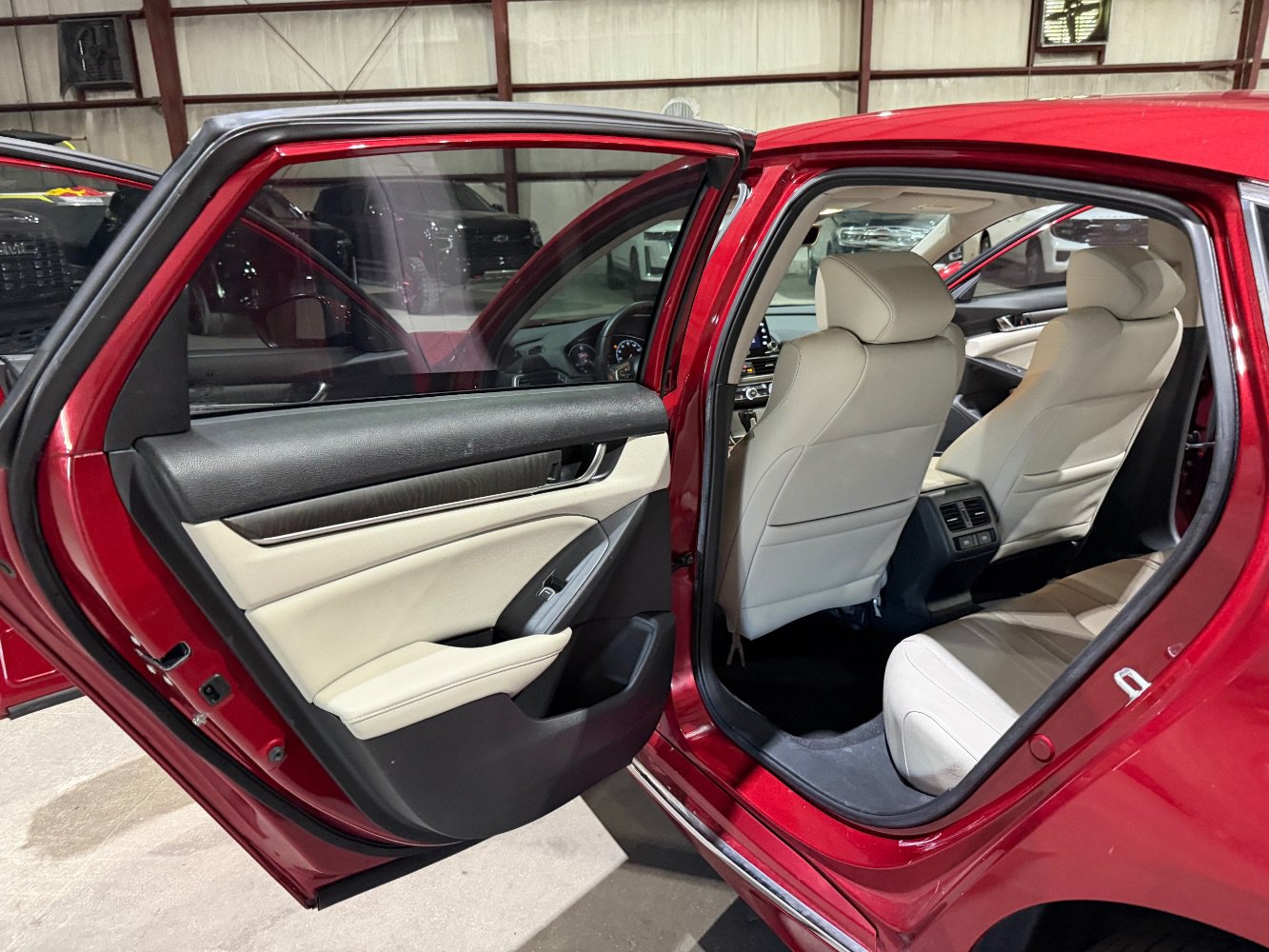 Used 2021 Honda Accord EX-L image 15