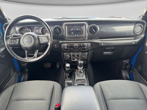 Used 2022 Jeep Gladiator Sport AWD/4WD image 8