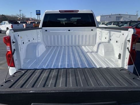 Used 2025 Chevrolet Silverado 1500 LT image 20