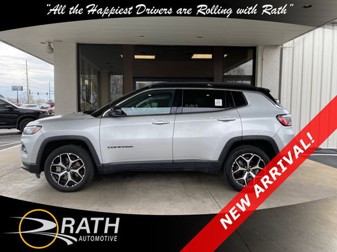 Used 2025 Jeep Compass Limited image 9