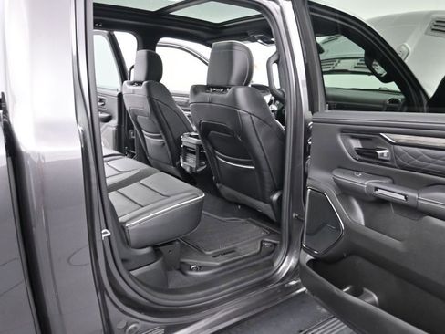 Used 2026 RAM 1500 Limited AWD/4WD image 11