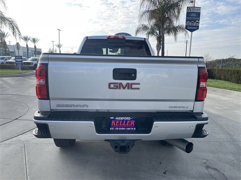 Used 2019 GMC Sierra 2500 Denali w/ Duramax Plus Package image 7