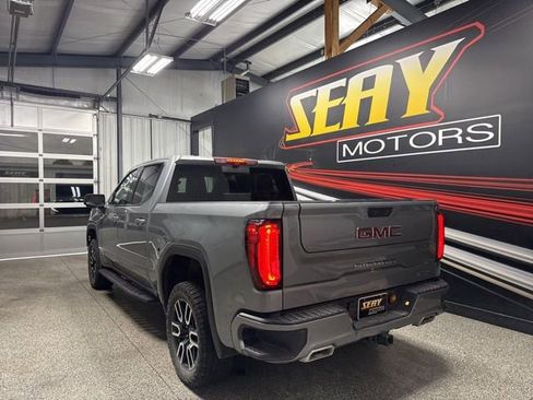 Used 2025 GMC Sierra 1500 AT4 w/ AT4 Premium Package image 13