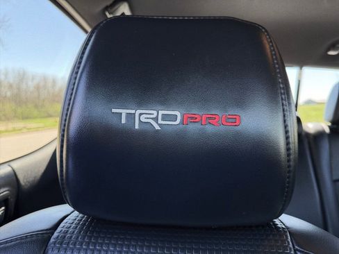 Used 2017 Toyota Tacoma TRD Pro image 25