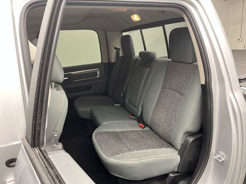 Used 2018 RAM 1500 Big Horn image 11