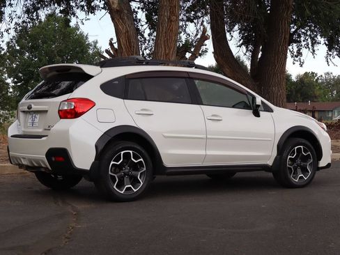 Used 2013 Subaru Crosstrek 2.0i Limited AWD/4WD image 5