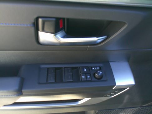 Used 2024 Toyota Tundra Platinum image 18